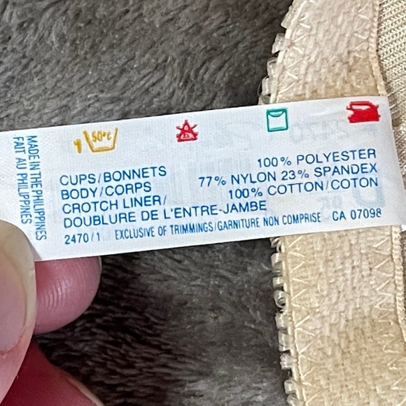 Vintage Playtex Body Suit Girdle with snap crotch. - Picture 4 of 6